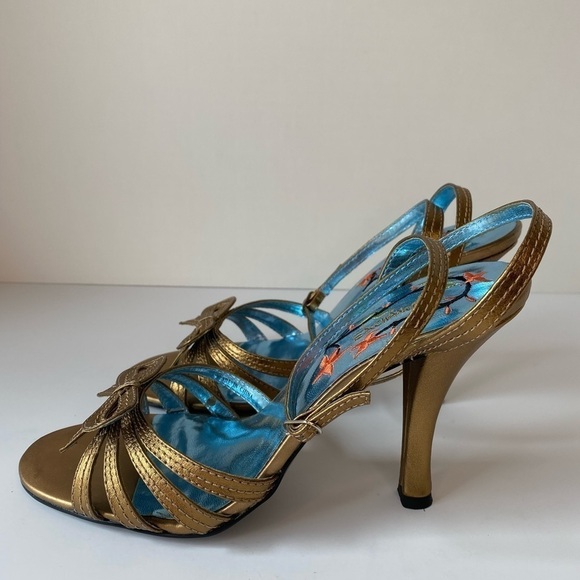 Exchange by Charles David Gold Stiletto Heels. - Picture 7 of 12